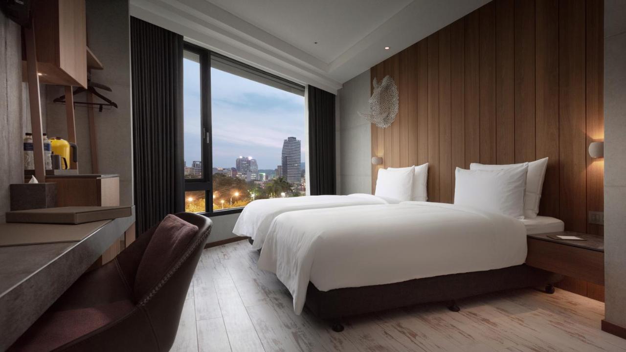 Brio Hotel Kaohsiung Dış mekan fotoğraf